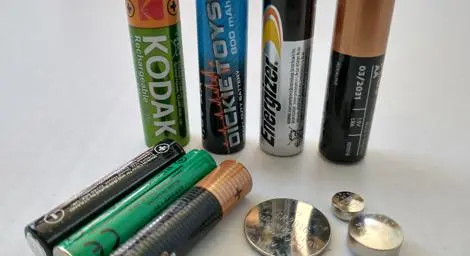 Several batteries of different colours and sizes