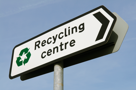 Sign saying Recycling centre 