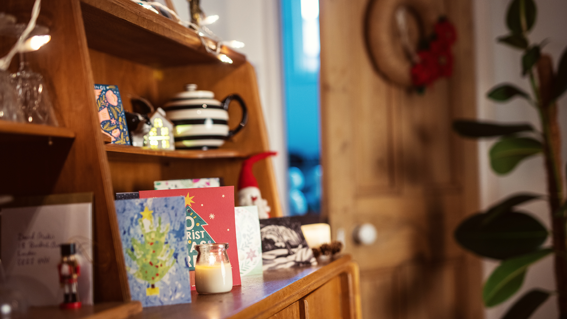 Christmas cards on the sideboard. 